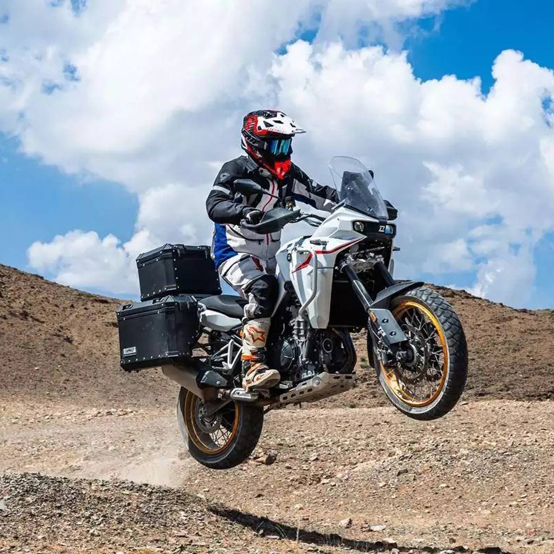 Die neue KOVE 800X GT